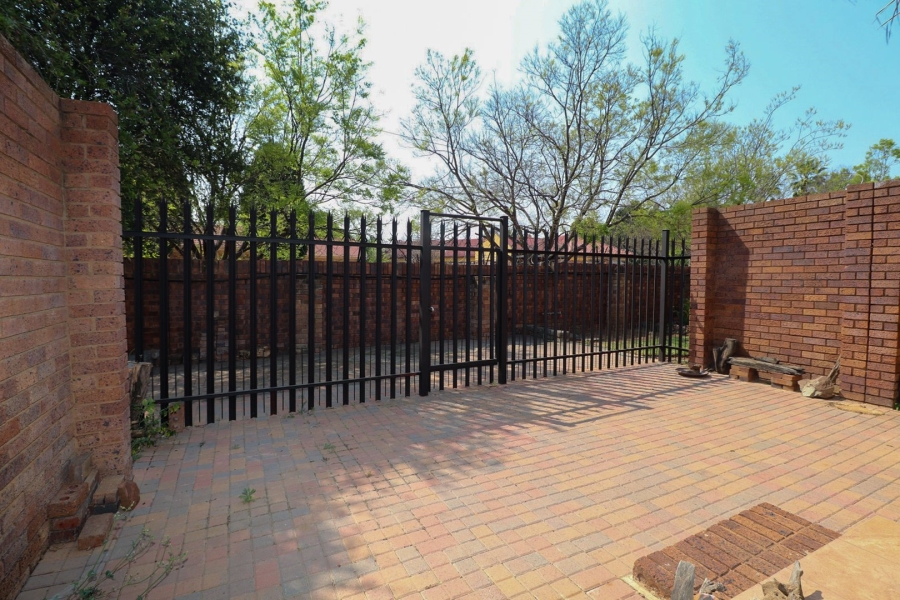 3 Bedroom Property for Sale in La Hoff North West